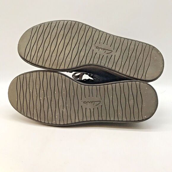 Clarks Glick Clarmont Khaki Ankle Boots Women's 8M Brown Fur Trim Lace Up Shoe - Picture 8 of 10